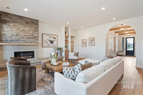 7168 W Hawk Ct, Nampa, ID, 83651 | Card Image