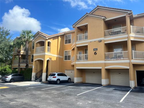 203-8842 Villa View Cir, ORLANDO, FL, 32821-5193 | Card Image