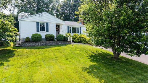 60 Davenport Rd, West Hartford, CT, 06110-1703 | Card Image
