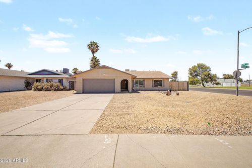 5625 W Grovers Ave, Glendale, AZ, 85308-1218 | Card Image