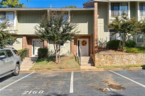 2160 Palmyra Dr Se, Marietta, GA, 30067-6684 | Card Image