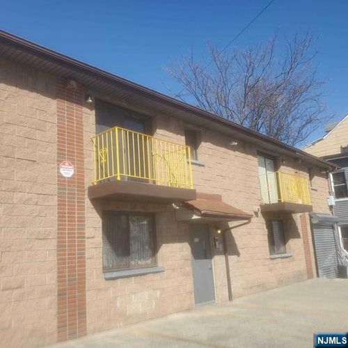217-221 Park Ave, Paterson, NJ, 07501 | Card Image