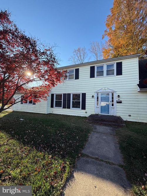 606 Wyoming Ave, DOVER, DE, 19904-4355 | Card Image