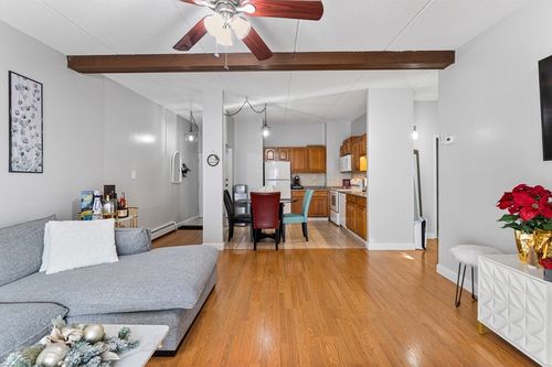apt-2d-80 N Warren St, Woburn, MA, 01801-4146 | Card Image