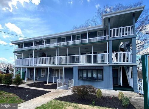 apt-6-6200 54th Pl, RIVERDALE, MD, 20737-1223 | Card Image
