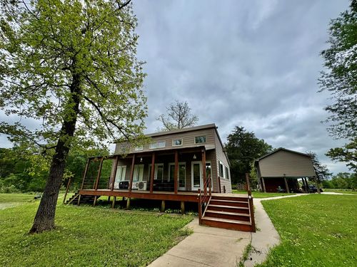 9082 Idaho Ln, Midway, TX, 75852-4183 | Card Image