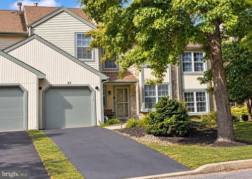 23 Laurel Cir, NEWTOWN, PA, 18940-3255 | Card Image
