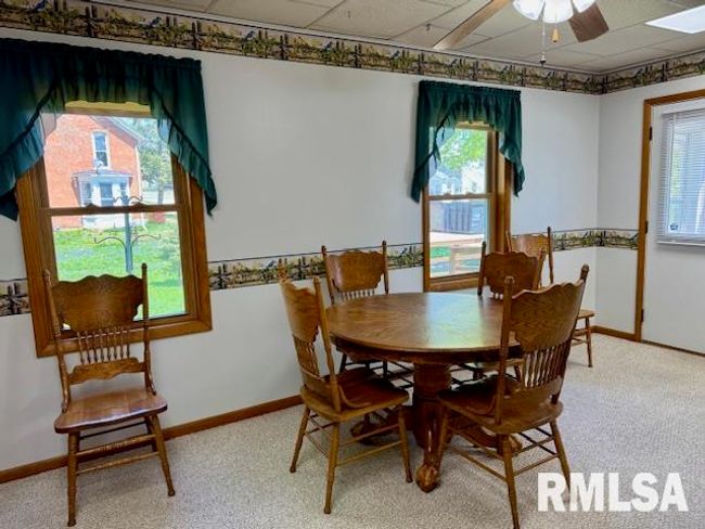 2334 N 6 Th St, House other with 3 bedrooms, 2 bathrooms and null parking in Clinton IA | Image 5