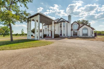 311 Spring Creek Drive, House other with 5 bedrooms, 5 bathrooms and null parking in Waxahachie TX | Image 2