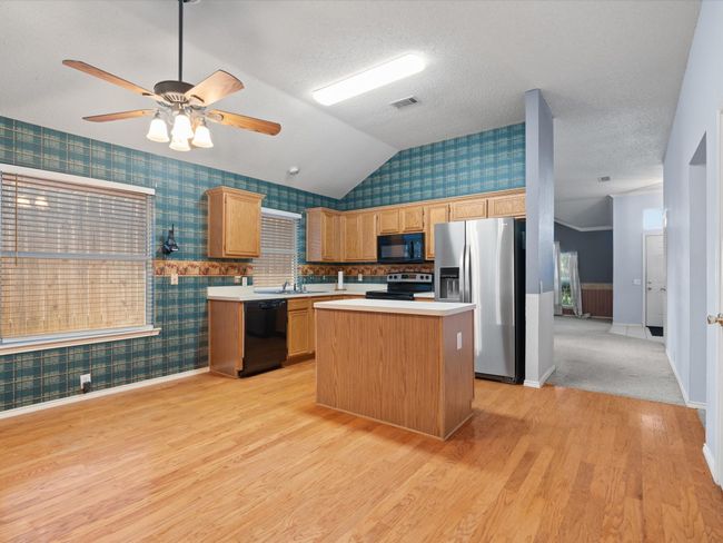 314 Branch Bnd, House other with 3 bedrooms, 2 bathrooms and null parking in Euless TX | Image 7