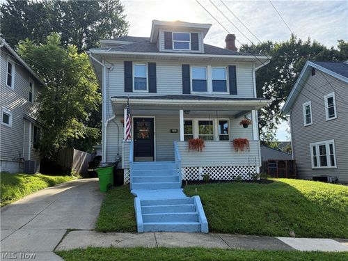 203 24th St Nw, Barberton, OH, 44203-6958 | Card Image