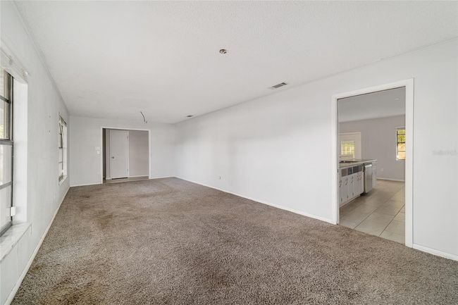 9951 30 Th Ct, House other with 3 bedrooms, 2 bathrooms and null parking in ANTHONY FL | Image 14