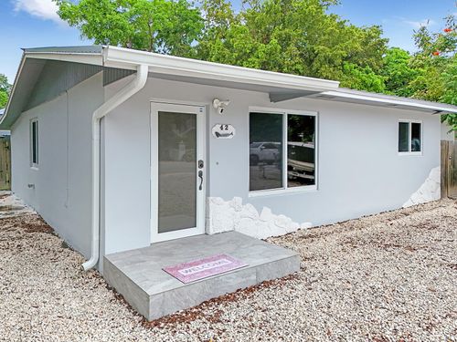 42 Bonefish Ave, Key Largo, FL, 33037-4765 | Card Image