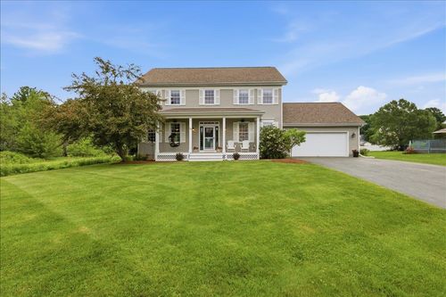 253 Barrett Ln, Williston, VT, 05495-7850 | Card Image
