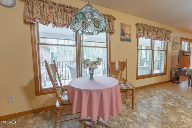 9734 Palmetto Rd, House other with 3 bedrooms, 2 bathrooms and null parking in Wise VA | Image 21