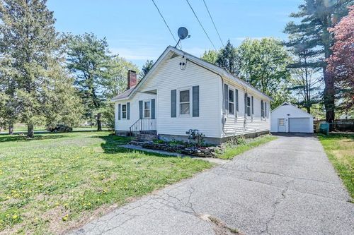 32 Crittenden St, Wallkill, NY, 12589-3112 | Card Image