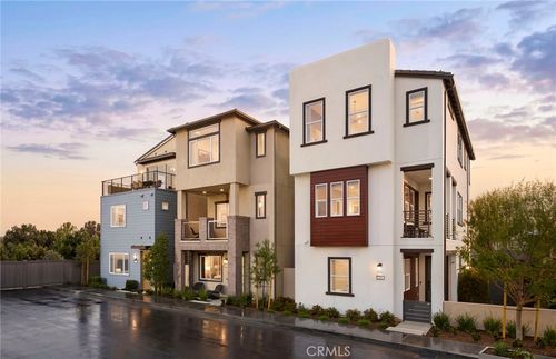 756 Gadwall, Irvine, CA, 92618 | Card Image