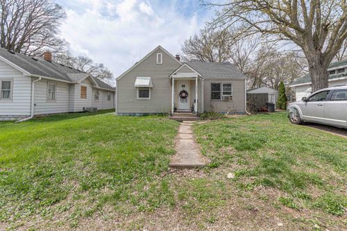 2717 Kinsey St, Rockford, IL, 61109-1234 | Card Image