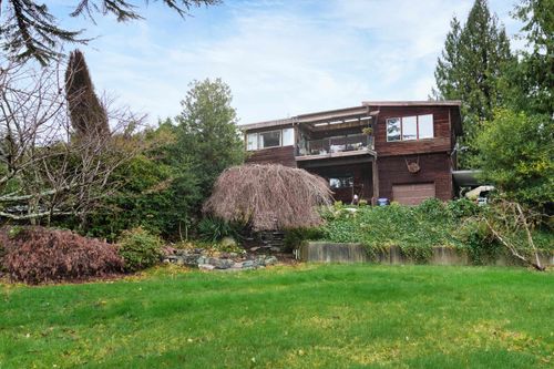 4908 Laurel Avenue, Sechelt, BC, V7Z0B7 | Card Image