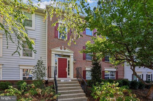 apt-101-12102 Greenway Ct, FAIRFAX, VA, 22033-2557 | Card Image