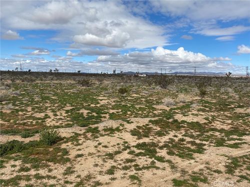 0 Bellflower St, Adelanto, CA, 92301 | Card Image