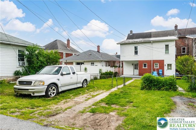 1926 W Broad St, Townhouse with 4 bedrooms, 1 bathrooms and null parking in BETHLEHEM PA | Image 43