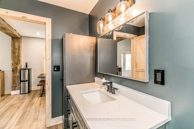 7216 County Rd 13, House other with 2 bedrooms, 1 bathrooms and 15 parking in Lisle ON | Image 22