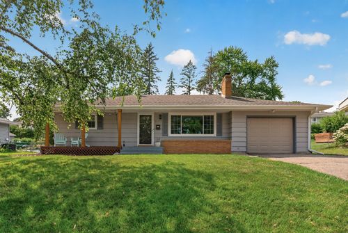 3025 Utah Ave N, Crystal, MN, 55427-2544 | Card Image