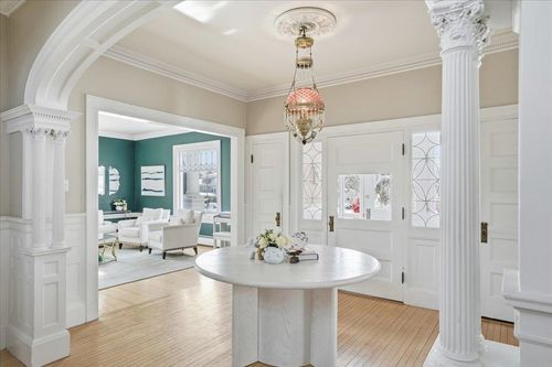 2159 Elm St, Manchester, NH, 03104-2327 | Card Image