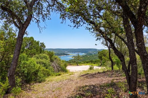 10614 Deer Canyon Rd, Jonestown, TX, 78645-2320 | Card Image