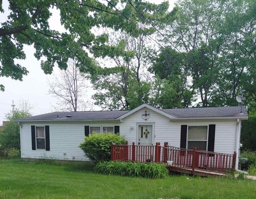 332 N Brooks Street, Owosso, MI, 48867 | Card Image