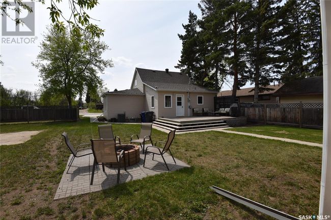 105 7 Ave E, House other with 4 bedrooms, 1 bathrooms and null parking in Nipawin SK | Image 5
