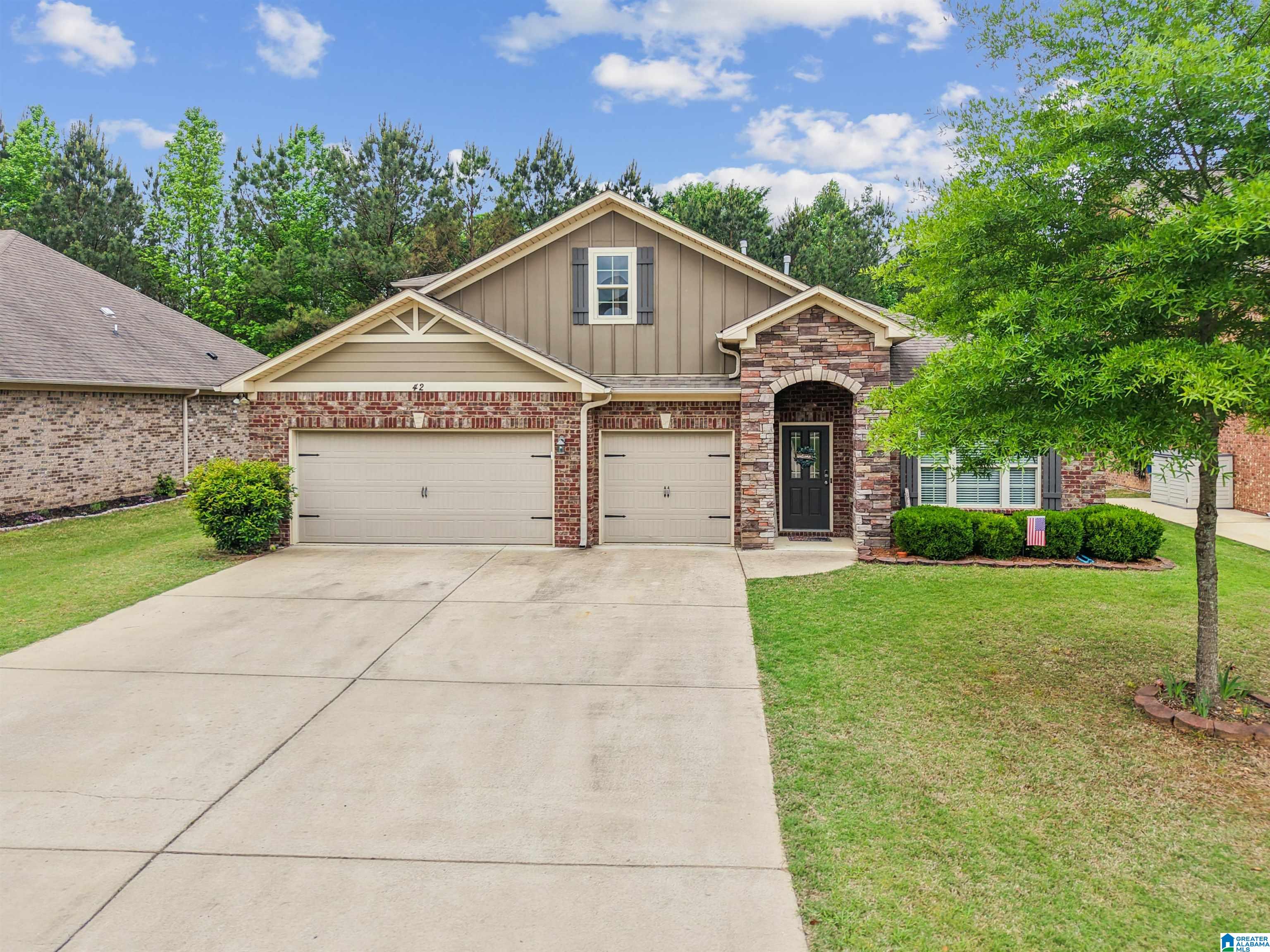 Residential in TRUSSVILLE