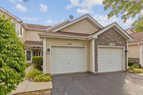 1181 Regency Dr, Schaumburg, IL, 60193-4463 | Card Image