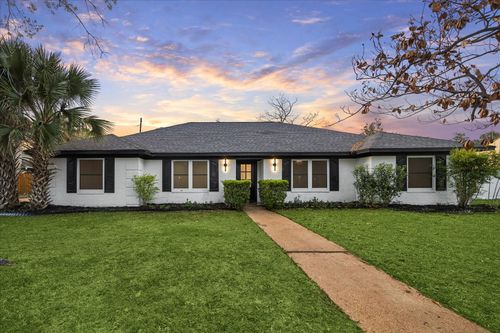 210 Weeping Oak Ln, Spring, TX, 77388-5966 | Card Image