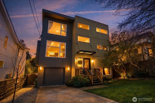 4825 S Othello St, Seattle, WA, 98118-3850 | Card Image