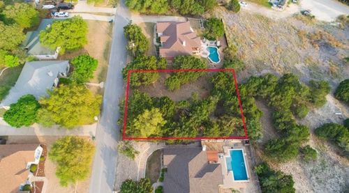20406 Southbend St, Lago Vista, TX, 78645-6240 | Card Image