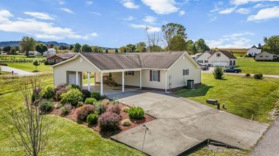 216 Hickory Circle Road, House other with 3 bedrooms, 2 bathrooms and null parking in Pennington Gap VA | Image 1