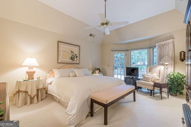 5700 Grove Point Rd, House other with 3 bedrooms, 3 bathrooms and 2 parking in Johns Creek GA | Image 25