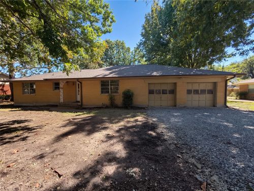 415 W Fulton Street, Van Alstyne, TX, 75495 | Card Image