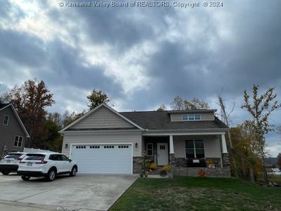 202 Mayberry Drive, House other with 4 bedrooms, 3 bathrooms and null parking in Winfield WV | Image 1