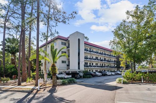 apt-402-200 El Camino Dr, WINTER HAVEN, FL, 33884-1617 | Card Image
