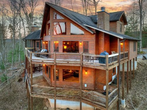300 Bell Camp Ridge Rd, Blue Ridge, GA, 30513 | Card Image