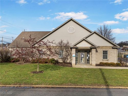 91 5th St Se, Barberton, OH, 44203-4203 | Card Image