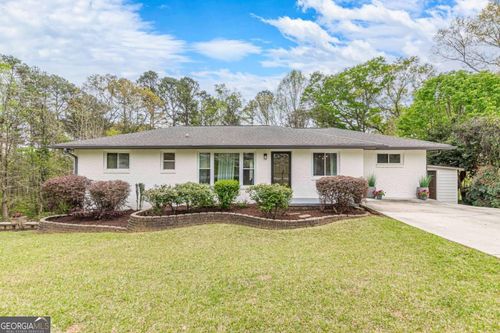 2396 Elmwood Cir Se, Atlanta, GA, 30339-8904 | Card Image