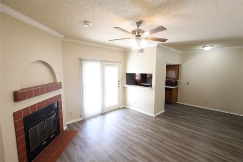 217-3840 Far West Blvd, Austin, TX, 78731-3036 | Card Image