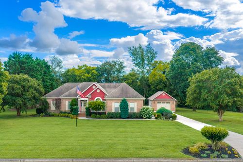 1835 Lakebrook Cir, Dandridge, TN, 37725-6235 | Card Image