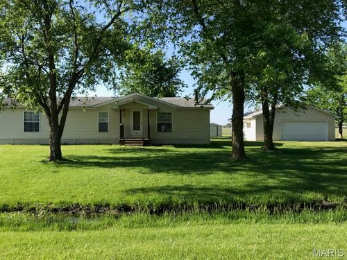 1221 Mary Irene Road, New Baden, IL, 62265 | Card Image
