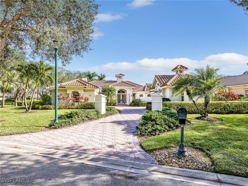 3000 Gardens Blvd, NAPLES, FL, 34105-5689 | Card Image