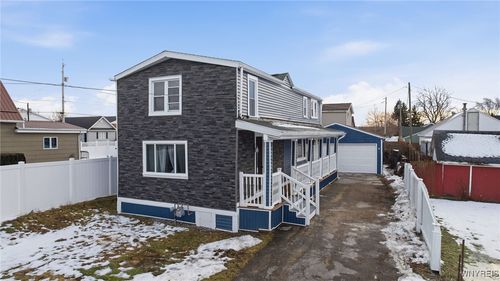 525 Buffalo Depew Blvd, Depew, NY, 14043-1301 | Card Image